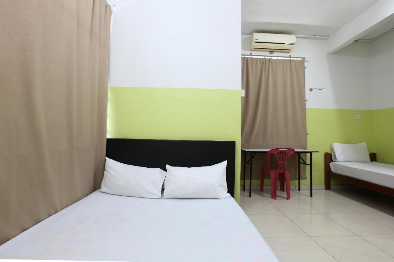 Rvh Hotel コタバル エクステリア 写真