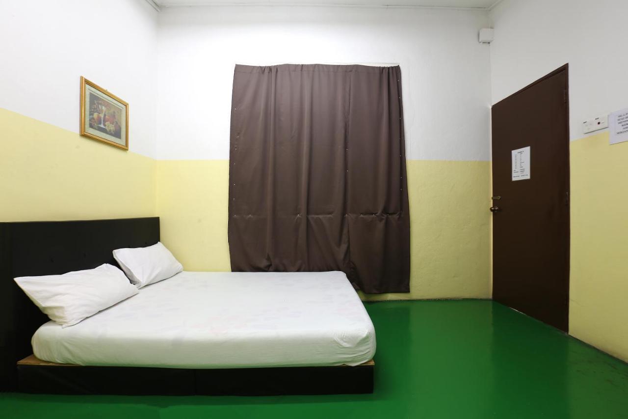 Rvh Hotel コタバル エクステリア 写真